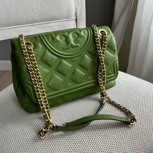 Authentic Tory Burch leather quilted purse SHISO color